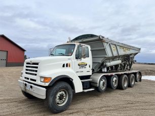 Photo of a 1999 Sterling L9511