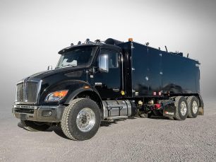 Photo of a 2023 Kenworth T480