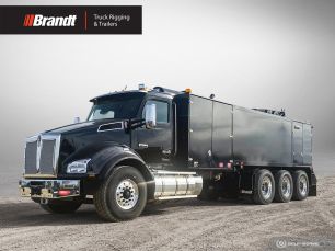 Photo of a 2022 Kenworth T880