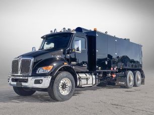 Photo of a 2022 Kenworth T480