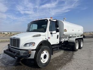 Photo of a 2008 Freightliner BUSINESS CLASS M2 106
