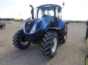 Photo of a 2016 New Holland T5.120