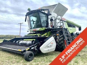 Photo of a 2019 Claas 8700