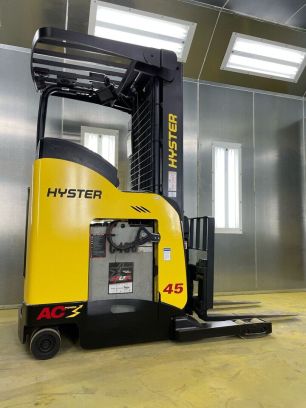 Photo of a 2017 Hyster NR45ZR2