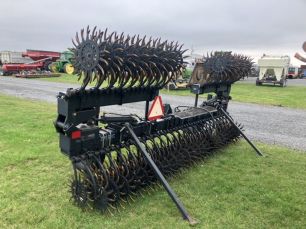Photo of a  Yetter 3525