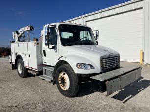 Photo of a 2007 Freightliner M2 