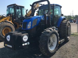 Photo of a 2015 New Holland TS6.110