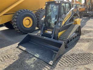 Photo of a 2023 New Holland C337
