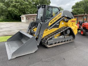 Photo of a 2023 New Holland C362