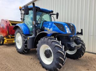 Photo of a 2022 New Holland T7.230