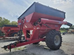 Photo of a 2013 Demco 750