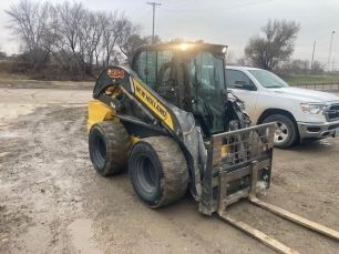 Photo of a 2019 New Holland L234