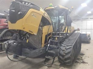 Photo of a 2019 Challenger MT738