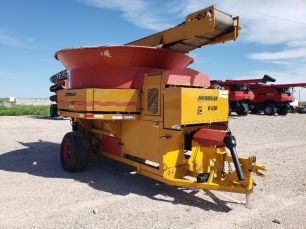 Photo of a 2010 Haybuster H1130