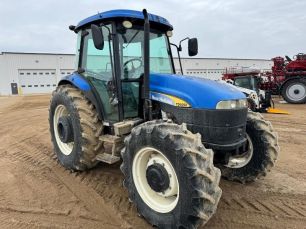Photo of a 2009 New Holland TD5050