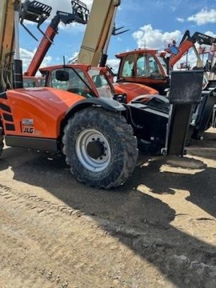 Photo of a 2024 JLG 1055