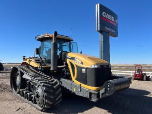 Photo of a 2014 Challenger MT865C