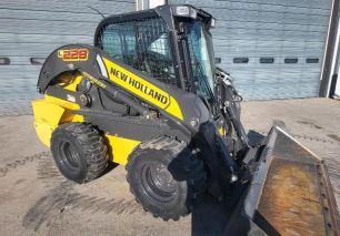 Photo of a 2019 New Holland L228
