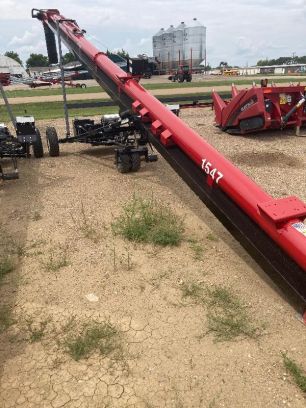 Photo of a 2023 Universal 1547 AUGER