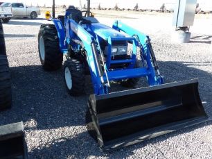 Photo of a 2024 New Holland WORKMASTER 25
