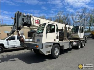 Photo of a 2007 Terex T335
