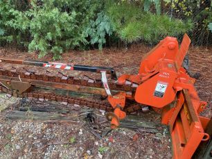 Photo of a 2001 Ditch Witch H514