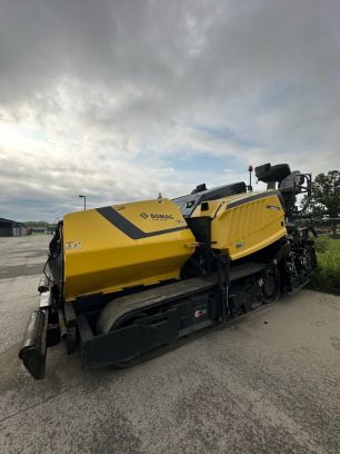 Photo of a 2021 Bomag CR 1030 T