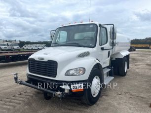 Photo of a  Freightliner WT2500