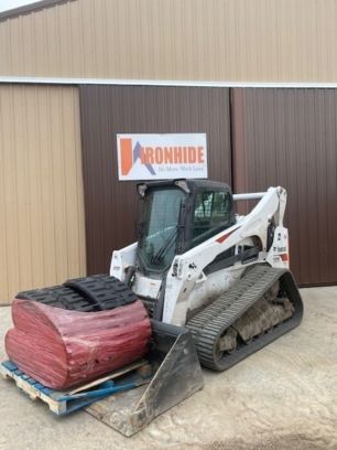Photo of a 2020 Bobcat Compact Track Loaders T870
