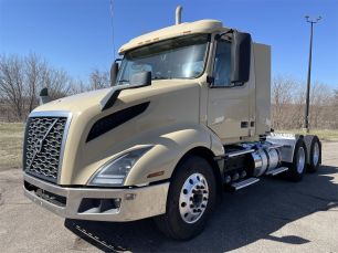 Photo of a 2019 Volvo VNL64T300