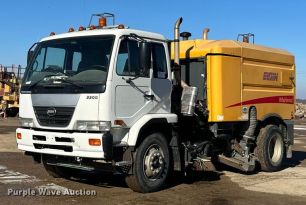 Photo of a 2009 Nissan UD3300