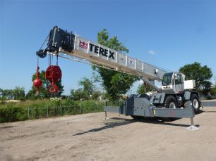 Photo of a 2007 Terex RT665