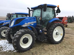 Photo of a 2022 New Holland T7.190