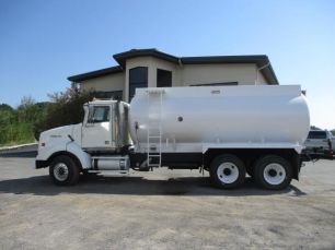 Photo of a 2005 Western Star 4900