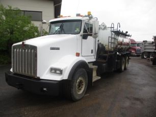 Photo of a 2006 Kenworth T800