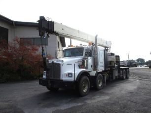 Photo of a 2005 National 900A