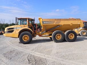 Photo of a 2016 Volvo A30G