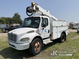 Photo of a 2004 Freightliner M2106