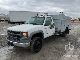 Photo of a 2002 Chevrolet 3500 HD