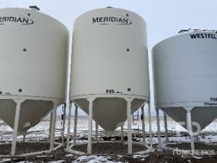 Photo of a 2013 Meridian M1615