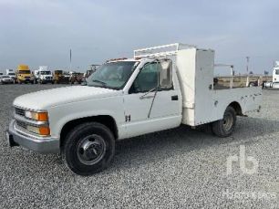 Photo of a 2000 Chevrolet 3500
