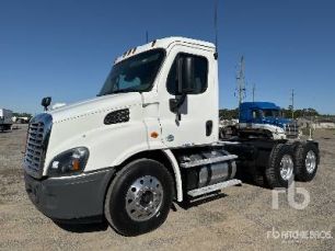 Photo of a 2017 Freightliner CASCADIA 113