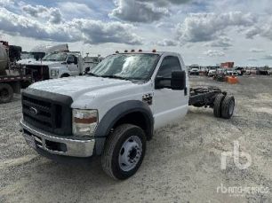 Photo of a 2009 Ford F-550