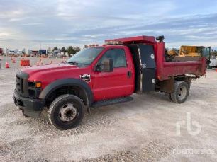 Photo of a 2010 Ford F-550