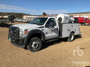 Photo of a 2011 Ford F-550