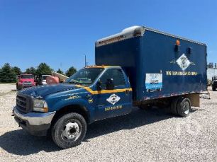 Photo of a 2005 Ford F-550