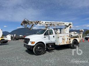 Photo of a 2001 Ford F-750