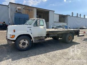 Photo of a 1996 Ford F700