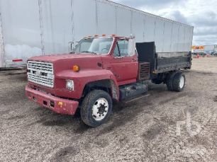 Photo of a 1991 Ford F700