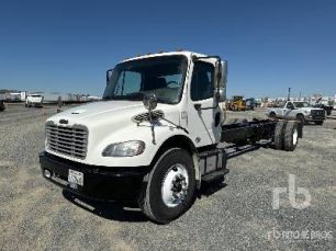 Photo of a 2017 Freightliner M2 106